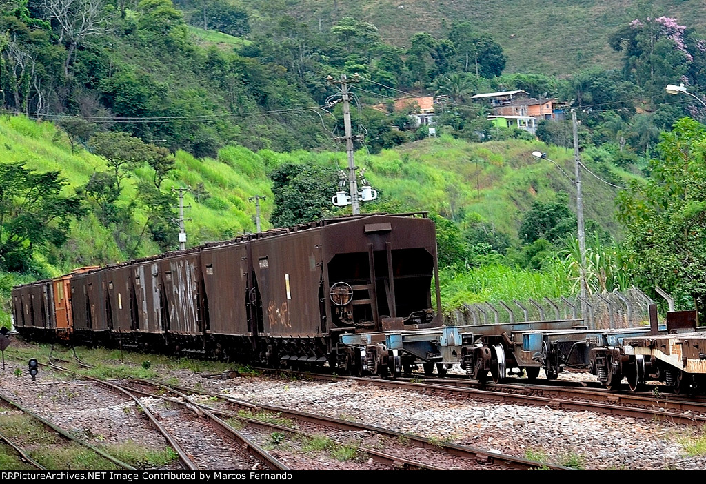 Vagões de um trem de carga geral